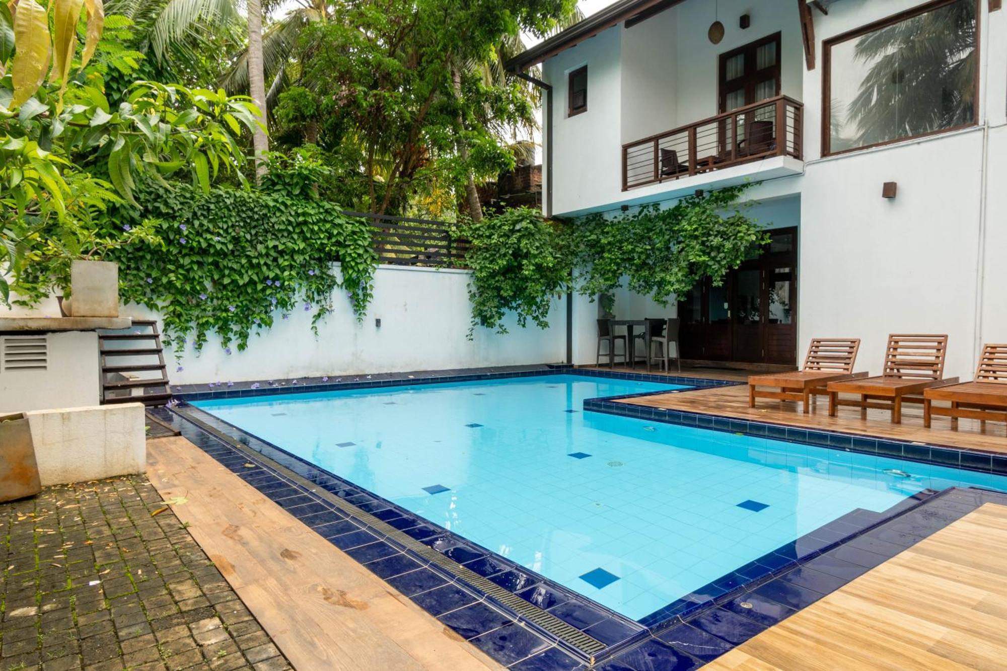 Hotel Bella Vista Anuradhapura Exterior photo